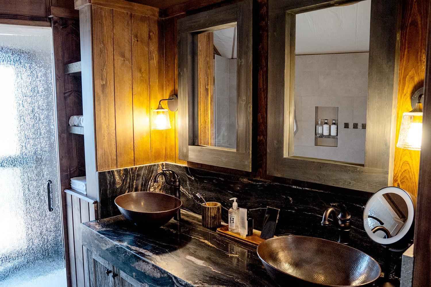 Elk & Embers Mountain Hideaway Hotel Waynesville Bagian luar foto