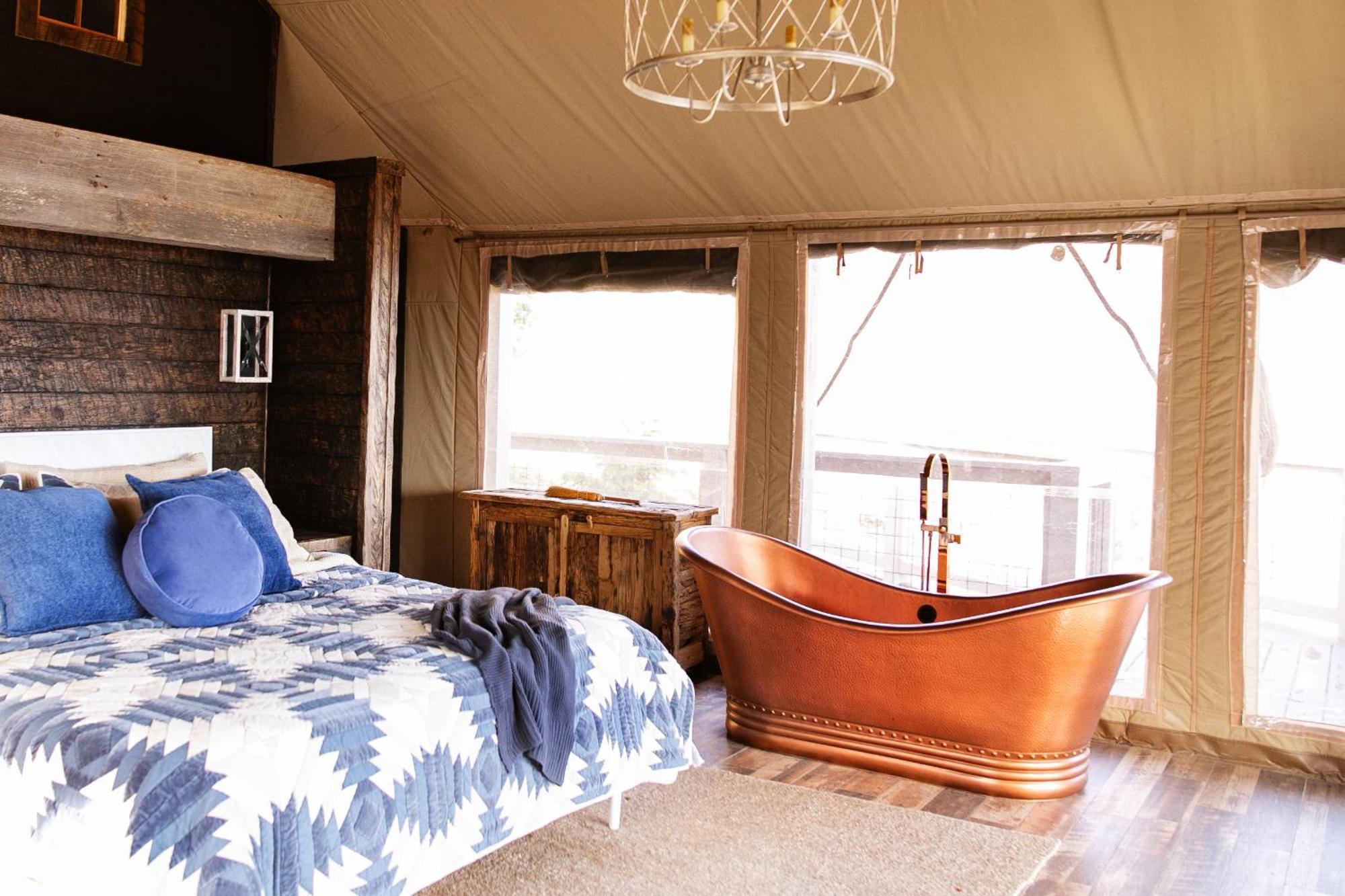 Elk & Embers Mountain Hideaway Hotel Waynesville Bagian luar foto
